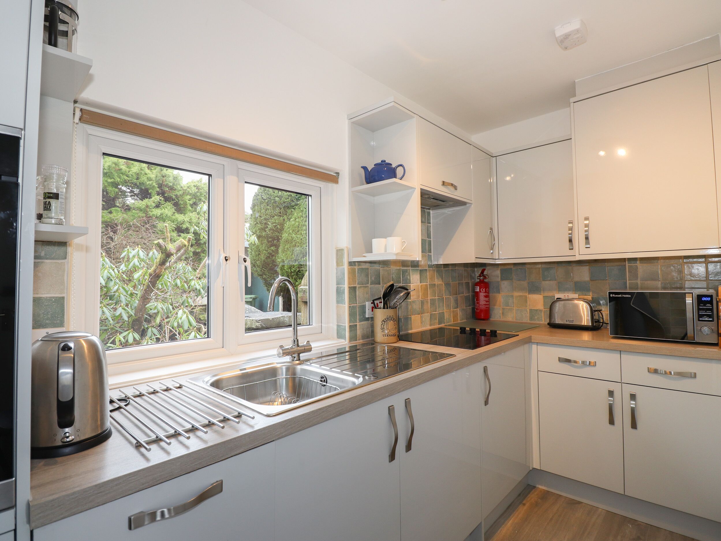 냉장고, 식기 세척기, 조리 도구/접시/주방 기구