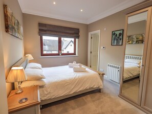 2 bedrooms, individually decorated, individually furnished, free WiFi - Waterhead Retreat (Ambleside)