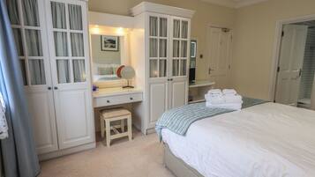 Cottage | 2 phòng ngủ, trang trí khác biệt