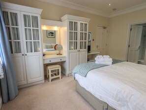 Cottage | 2 bedrooms, individually decorated, individually furnished, free WiFi - Romney 17 (Ambleside)