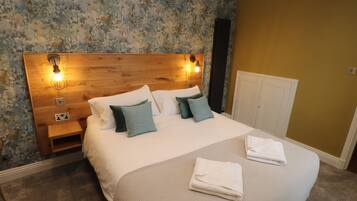 1 bedroom, individually decorated, individually furnished, free WiFi