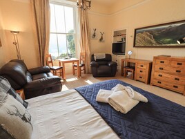 Cottage | 1 bedroom, individually decorated, individually furnished, free WiFi