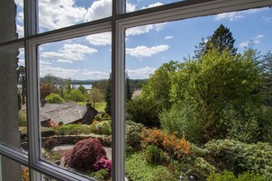 1 quarto, individualmente decorados, individualmente mobiliados