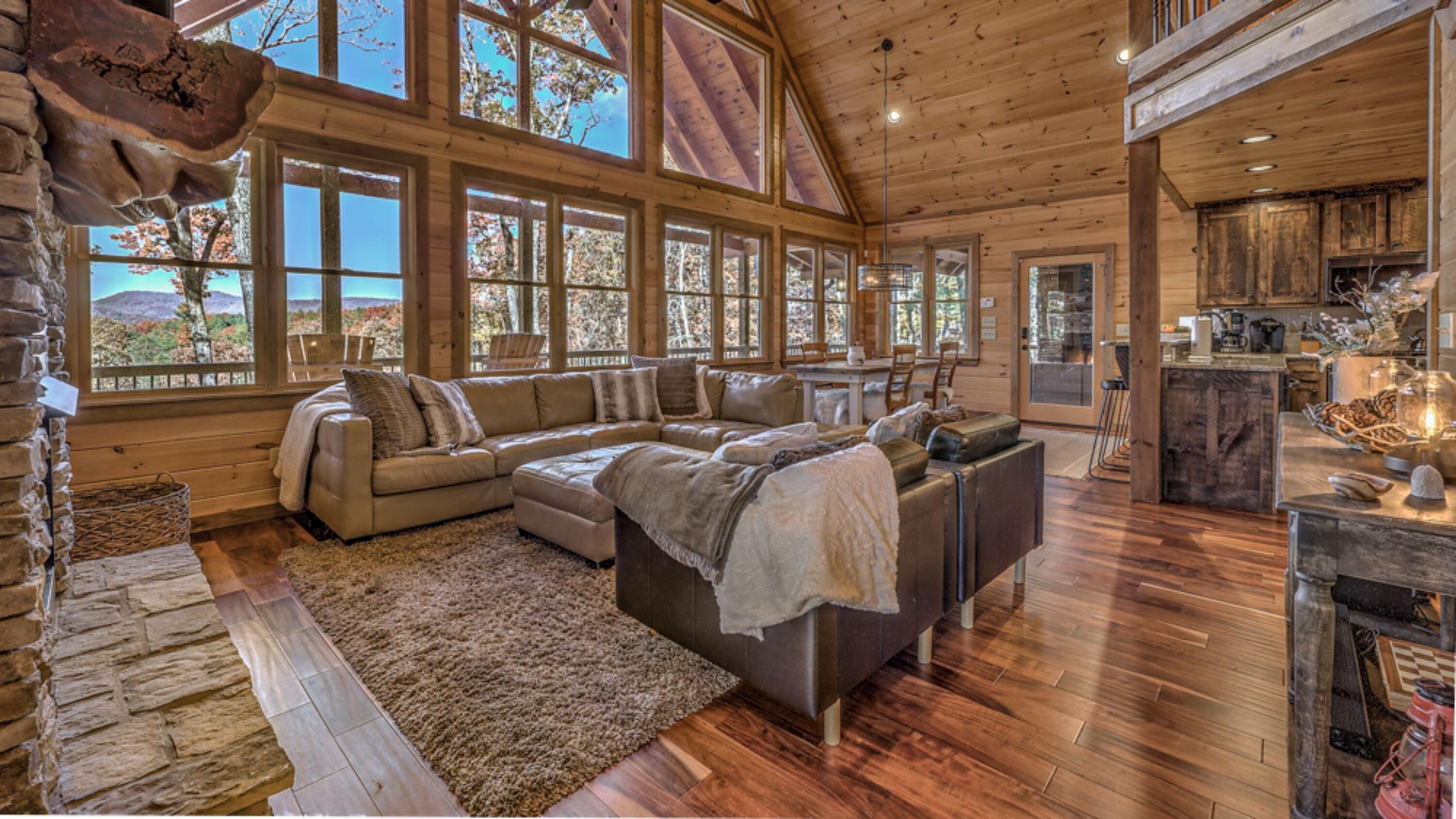 Cabin, 3 Bedrooms | Living room