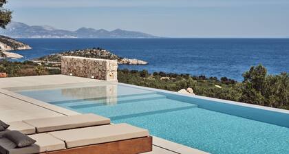 The Sall Villa - 2 Bedrooms with Private Pool & Sea View