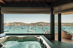 Premium Seaview Room with Hot Tub | Minibar, skrivebord, lydisolering, gratis Wi-Fi