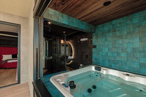 Minibar, desk, soundproofing, free WiFi - Damare Resort & Spa (St. Paul's Bay)