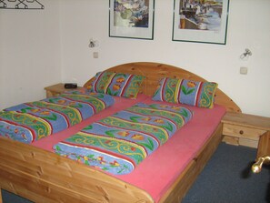 3 habitaciones, cuna de viaje y wifi gratis 