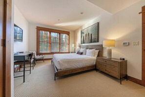 3 Schlafzimmer, Bügeleisen/Bügelbrett, Reisekinderbett, WLAN