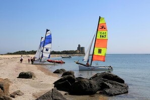 Vlak bij het strand, wit zand