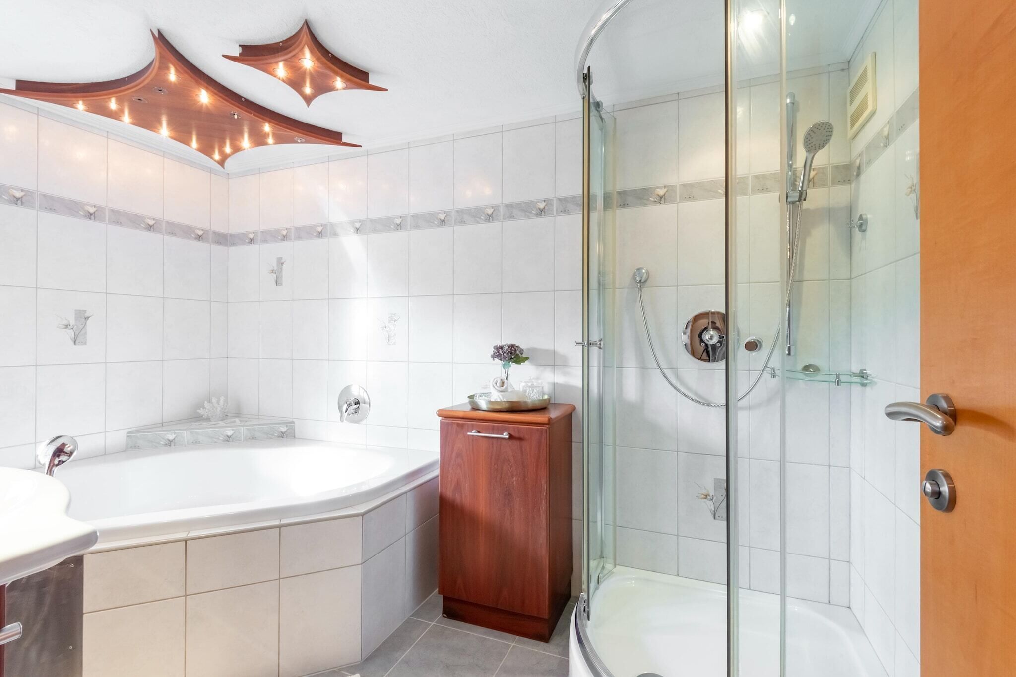 Bathtub