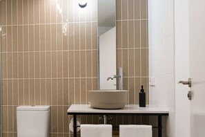 Hair dryer, towels - Classic Double Apartment (Santiago de Compostela)