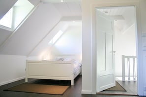 Exterior - Krabbe 32 (Tetenbüll)