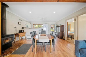 Dining - Seahorse Hyams Beach (Hyams Beach)