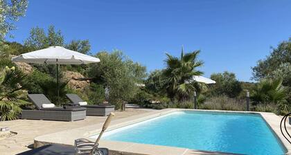 Spacious three-bedroomed country villa with large gardens and swimming pool