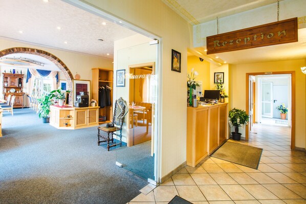 Lobby - Hotel CASA Altstadt (Wassenberg)