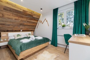 1 chambre, bureau, fer et planche à repasser, Wi-Fi