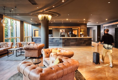 Bar en el lobby. co56 Hotel Chemnitz