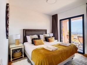 1 dormitorio, tabla de planchar con plancha, cuna de viaje y wifi gratis