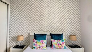2 Schlafzimmer, Bügeleisen/Bügelbrett, Reisekinderbett, kostenloses WLAN