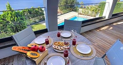 Unmei Villa by LovelyStay