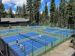 Sportplatz