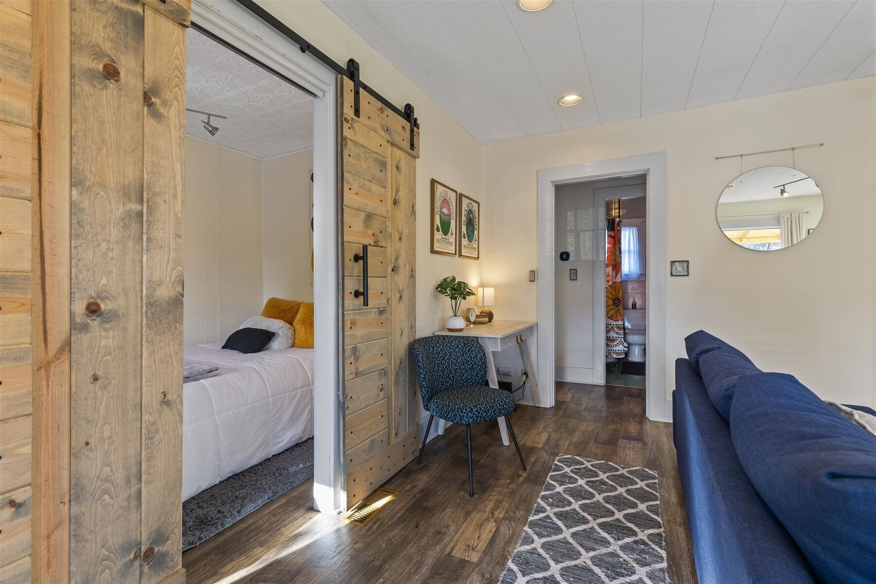 2 chambres, bureau, fer et planche à repasser, Wi-Fi gratuit