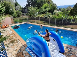 Utomhuspool