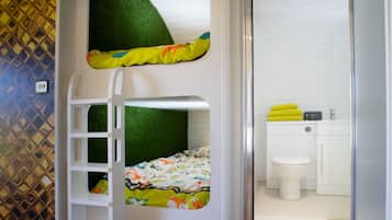 2 chambres, lit parapluie, Wi-Fi gratuit, draps fournis