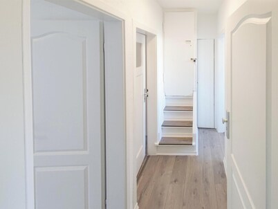 ALFA 2 rooms Apartment near Daimler Wasen Netflix