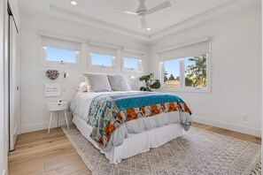 3 bedrooms, iron/ironing board, free WiFi, bed sheets - 3868 Emerald House ~ Quiet Street, Walk to Beaches (Capitola)