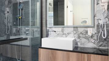 Shower, free toiletries, hair dryer, towels