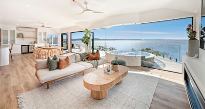 The Pinnacle - Breath taking Vistas and Heated Spa on Viewing Balcony