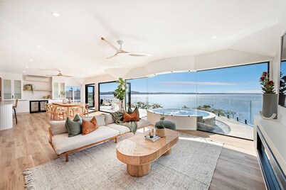 The Pinnacle - Breath taking Vistas and Heated Spa on Viewing Balcony