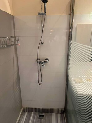 Dusche, Bidet