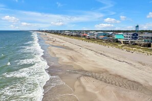Una playa cerca