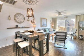 Smart TV, DVD player, books - 2BR/2BA Condo - Ocean Views, Pool, Golf Course Across the Street, Beach, Sleeps (Oak Island)