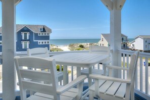 Outdoor dining - 6BR/5BA Home - 2nd Row,Ocean Views,Events,Pool,Elevator, Sleeps 18 (Oak Island)