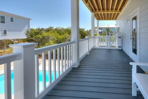 Pool - 6BR/5BA Home - 2nd Row,Ocean Views,Events,Pool,Elevator, Sleeps 18 (Oak Island)