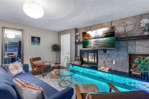 Cozy Denver Stay | Grill + Patio | Sloan’s Lake| Firepit