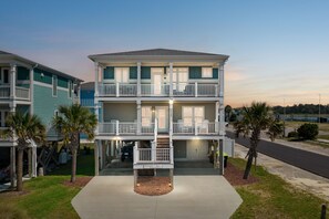 المنشأة من الخارج