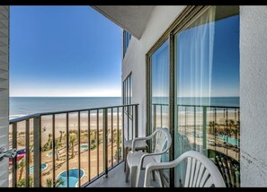 Property grounds - Beach getaway Privately owned beach condo at the Palace Resort (Myrtle Beach)