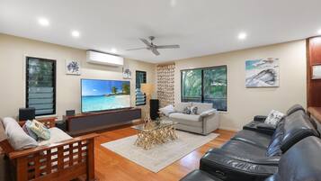 Smart-TV, peis og kontorer