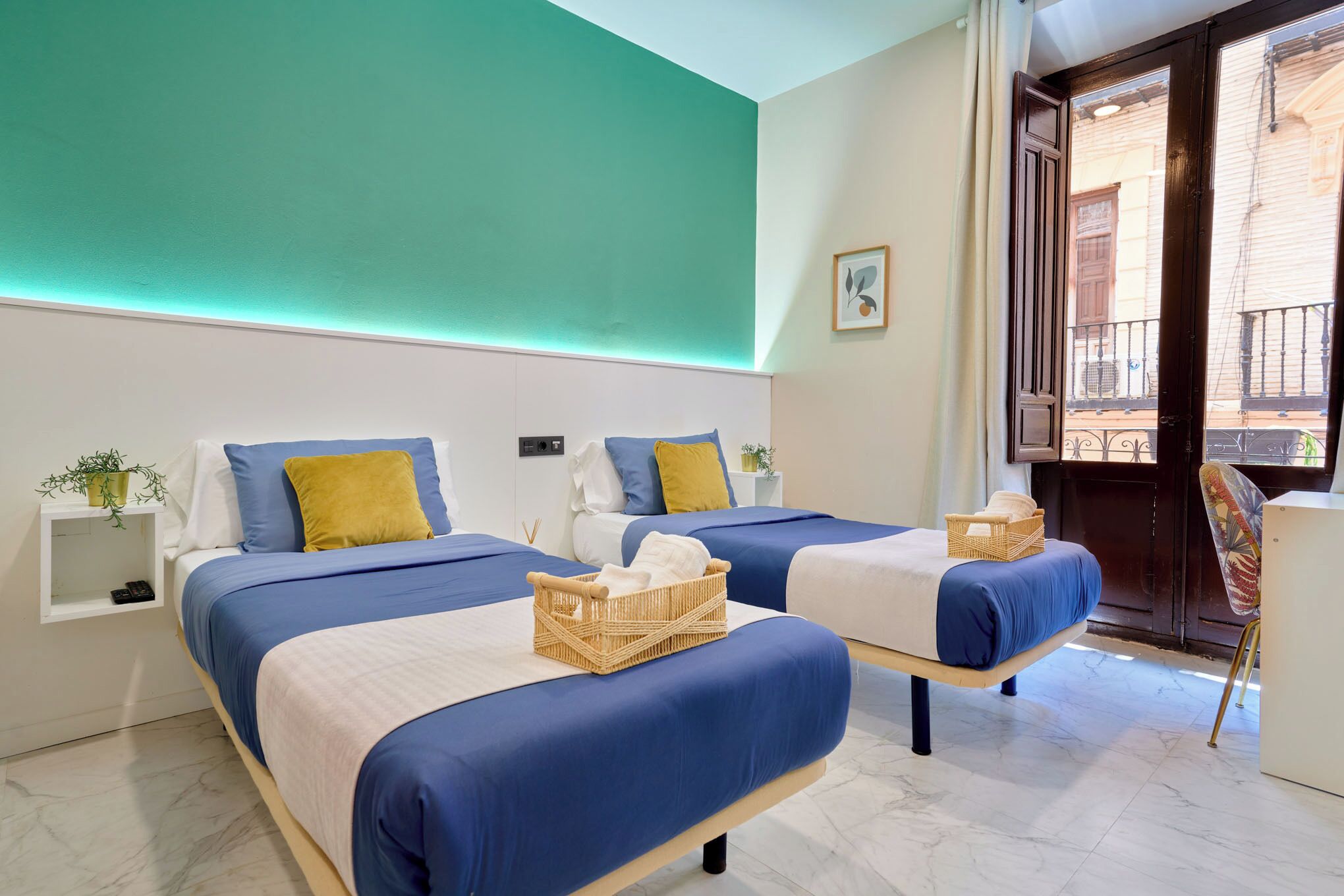 经典双人房或双床房 | 特色装修、笔记本电脑工作区、免费 WiFi