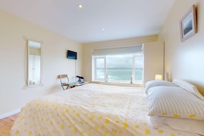 5 slaapkamers, een strijkplank/strijkijzer, gratis wifi, beddengoed