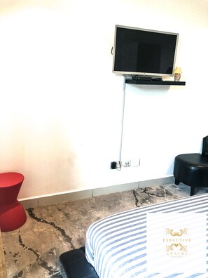 1 bedroom, internet - Ambiance Studio at Embassy Gardens- 10 min from the airport (Accra)