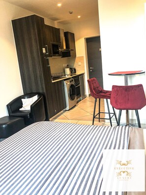 1 Schlafzimmer, Internetzugang