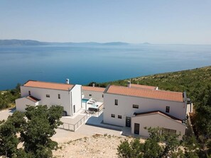 Exterior - Villa Ateneum with sea view, jacuzzi&infinity pool (Ripenda Kosi)