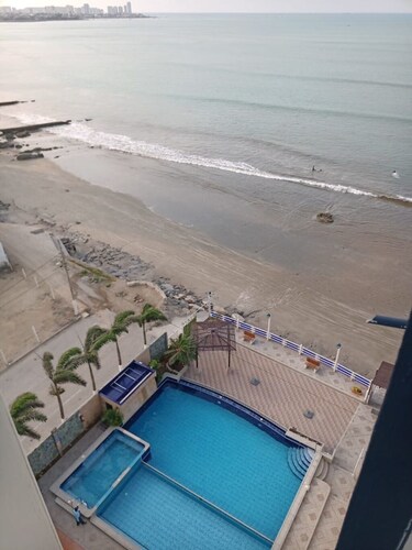 Sunset View Duplex Penthouse - Salinas