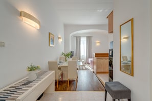 Apartment | Living area | 75-cm LED TV with cable channels, TV